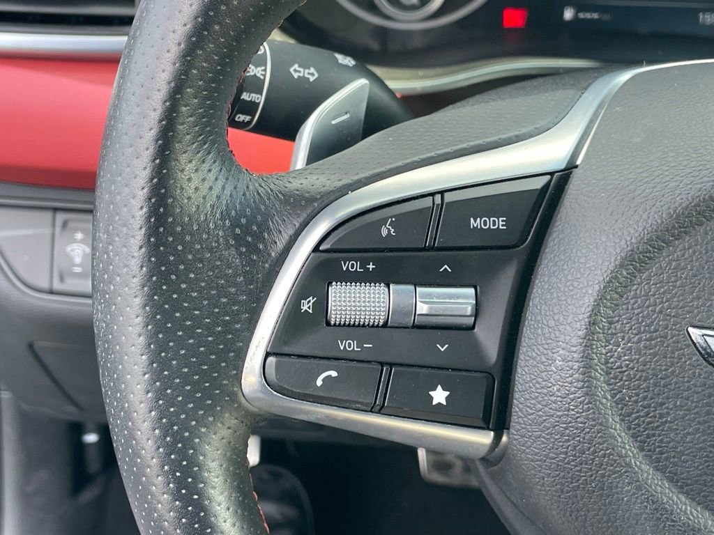 Used 2023 Genesis G70 3.3T w/ Sport Prestige Package image 16