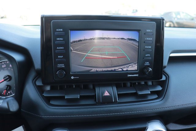 Used 2021 Toyota RAV4 LE image 30