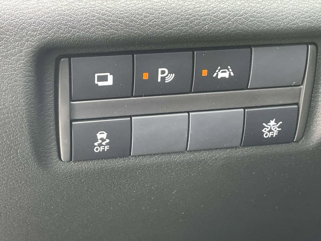 Used 2025 Nissan Versa S w/ S Plus Package image 15