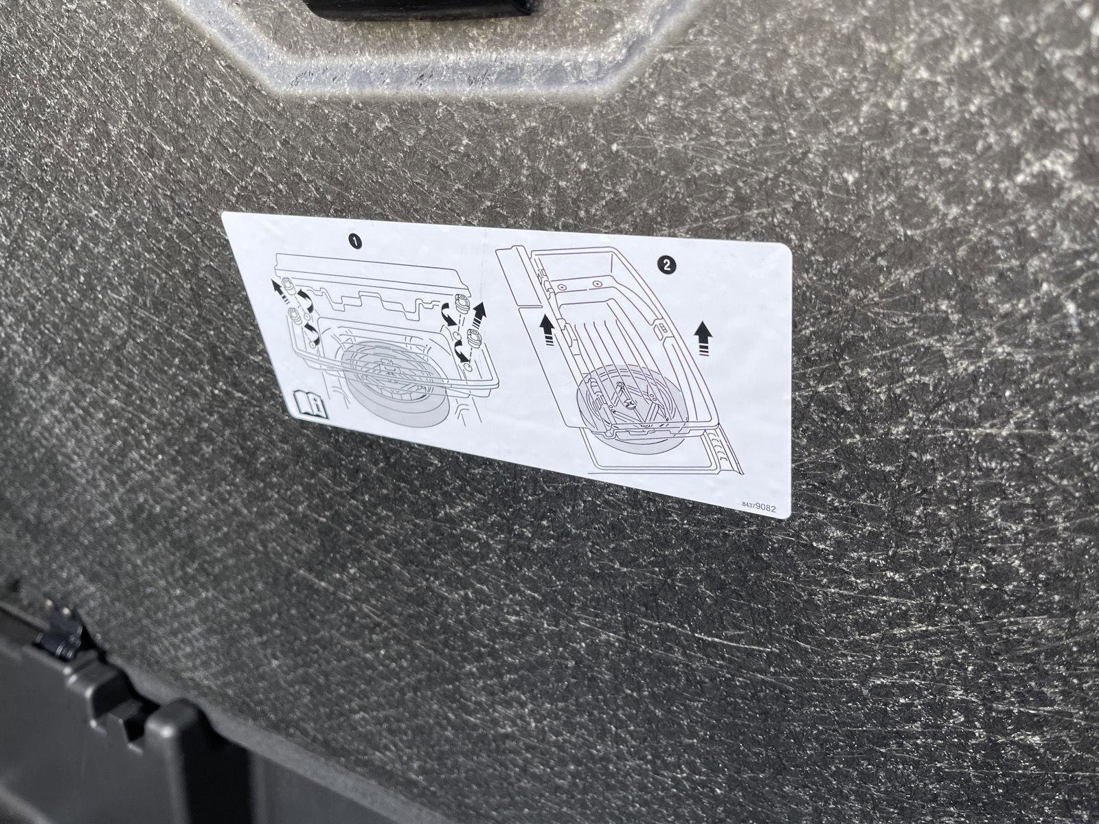 Used 2023 Buick Enclave Essence FWD image 41