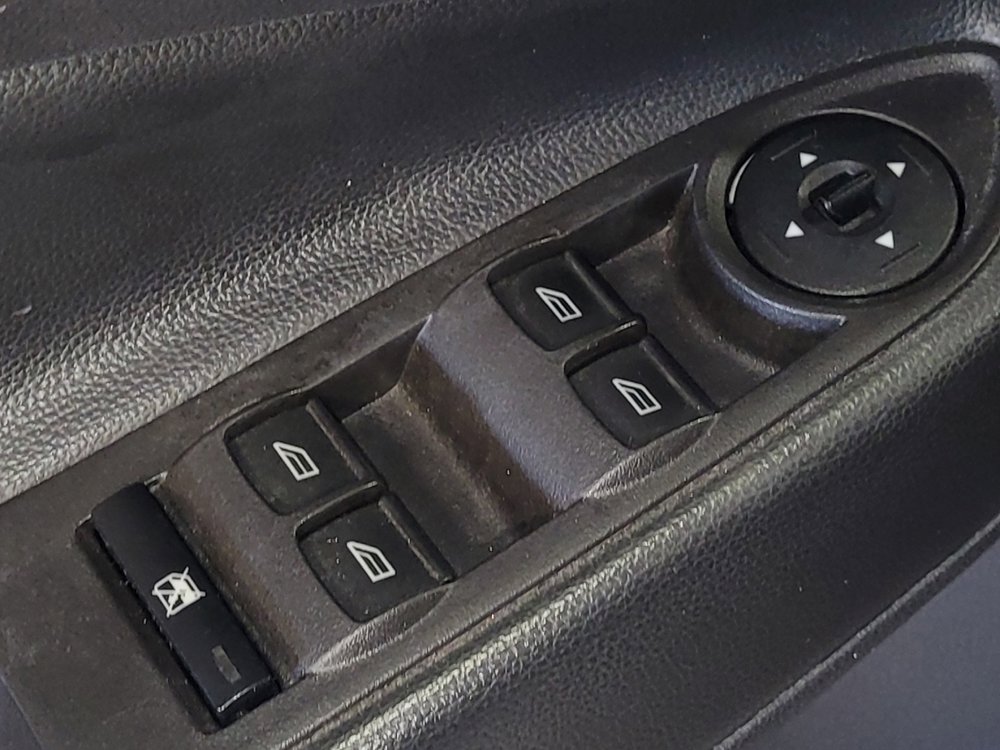Used 2018 Ford Escape SEL FWD image 27