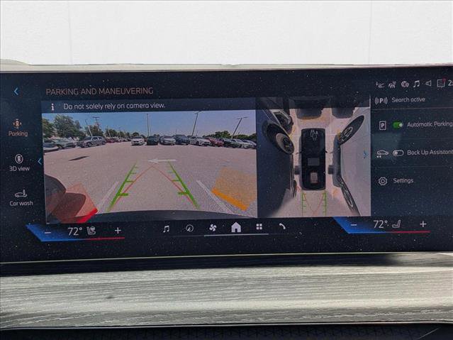 Used 2025 BMW 330i Sedan w/ Premium Package image 10