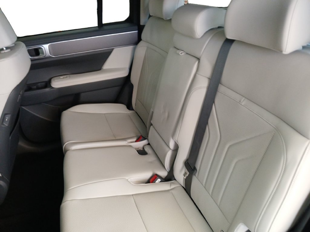 New 2027 Hyundai Santa Fe SEL AWD/4WD image 14