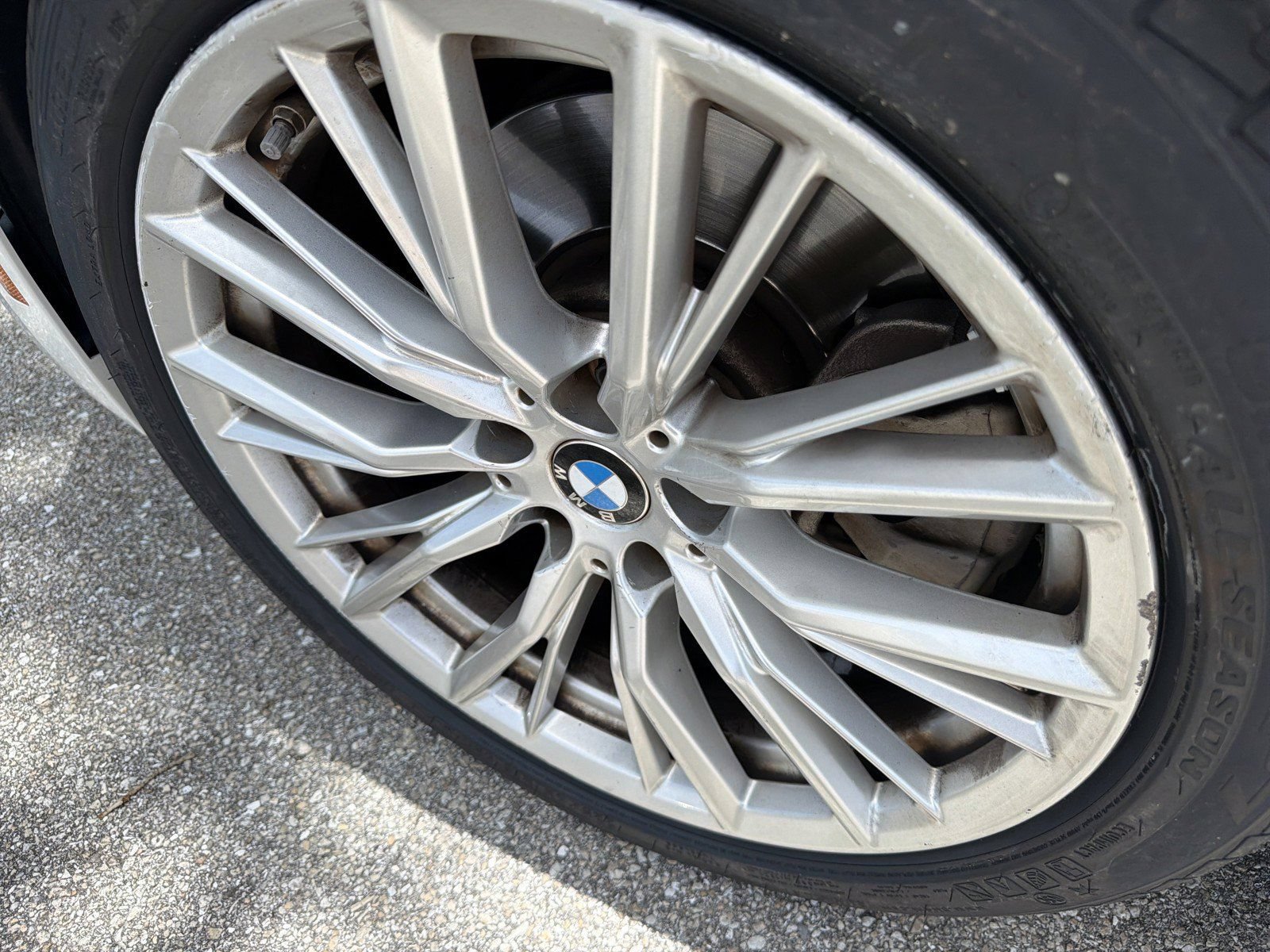 Used 2023 BMW 330i Sedan w/ Driving Assistance Package RWD image 10