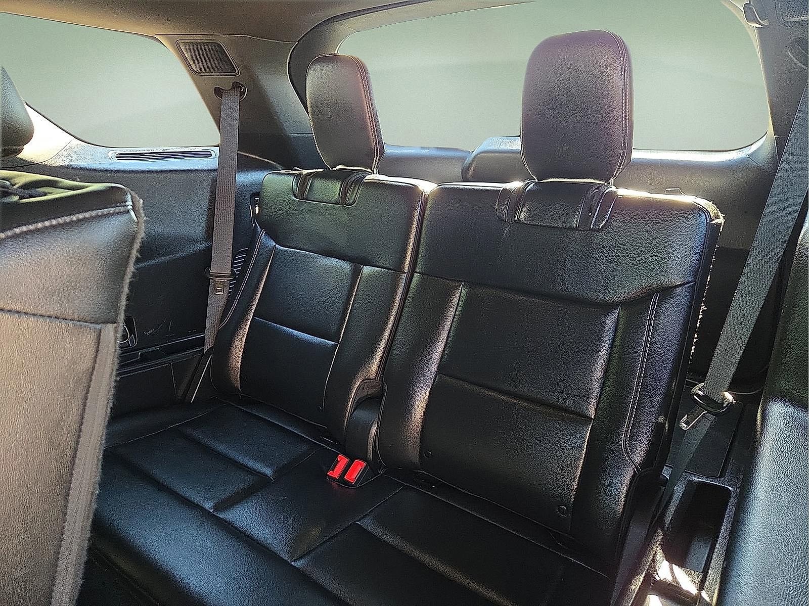 Used 2020 Ford Explorer ST w/ Premium Technology Package AWD/4WD image 10