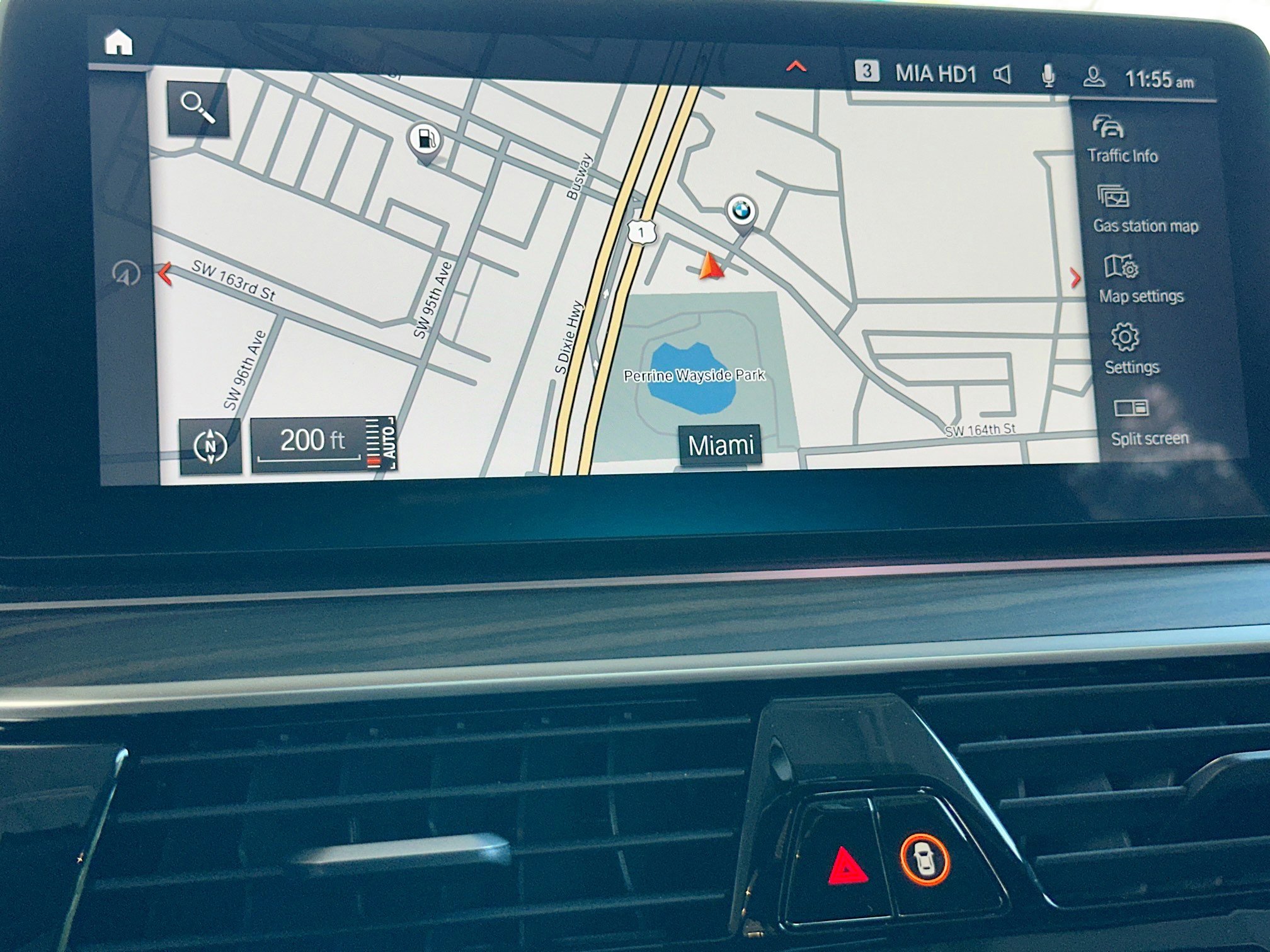 Used 2023 BMW 530i w/ Premium Package image 13