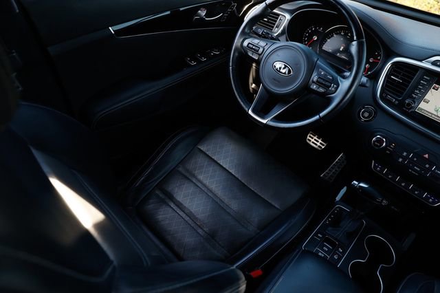 Used 2017 Kia Sorento SX image 25