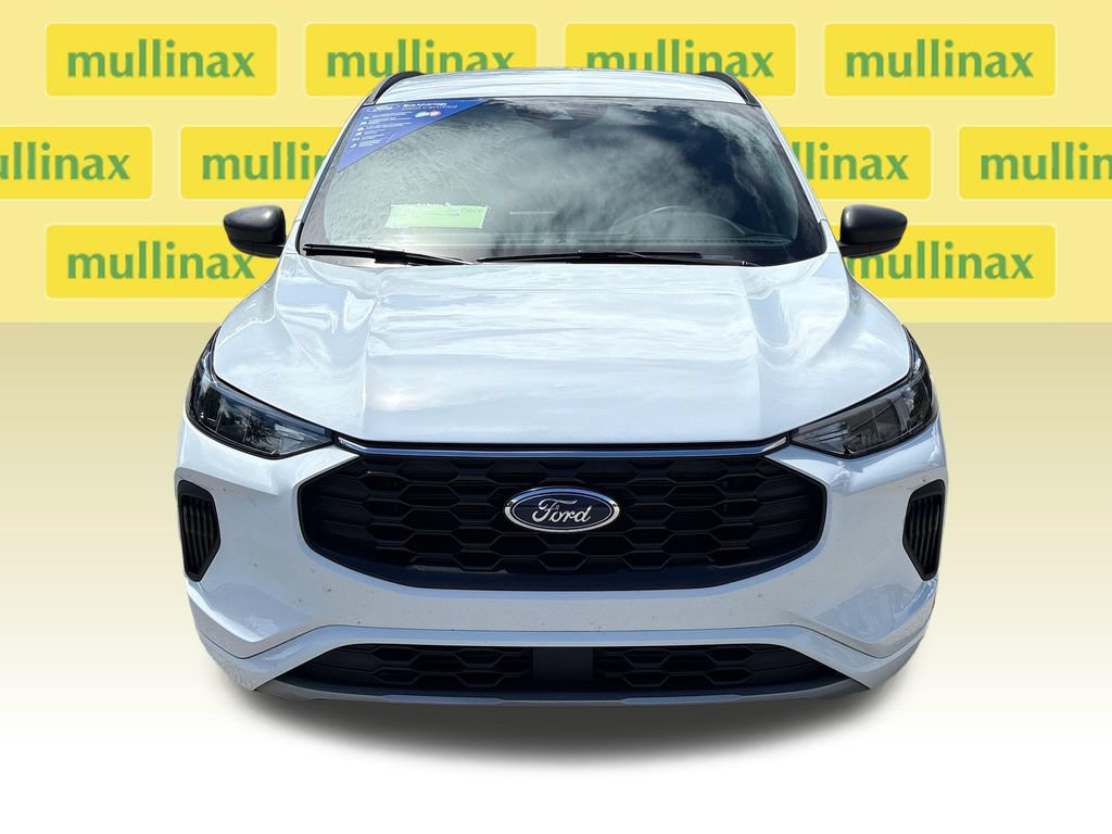 Certified 2023 Ford Escape ST-Line w/ Tech Pack #1 FWD image 24
