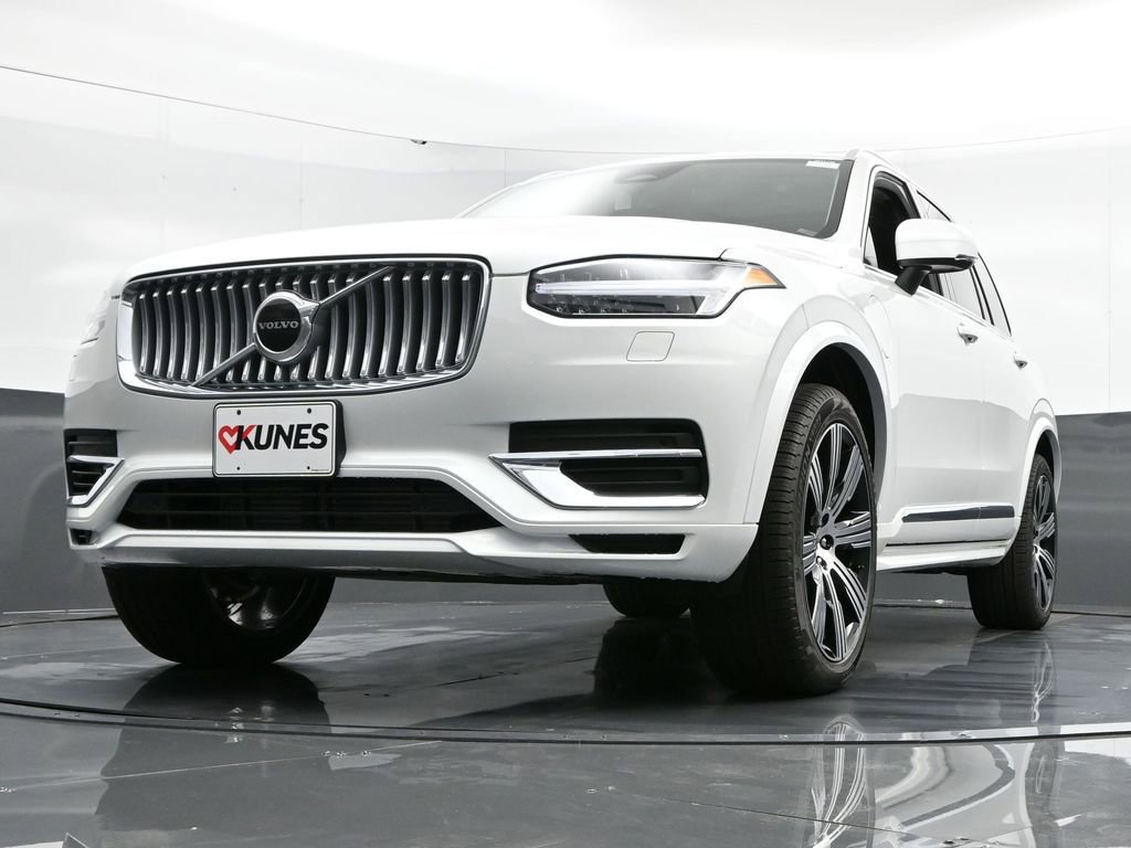 New 2025 Volvo XC90 T8 Core w/ Protection Package Premier AWD/4WD image 44