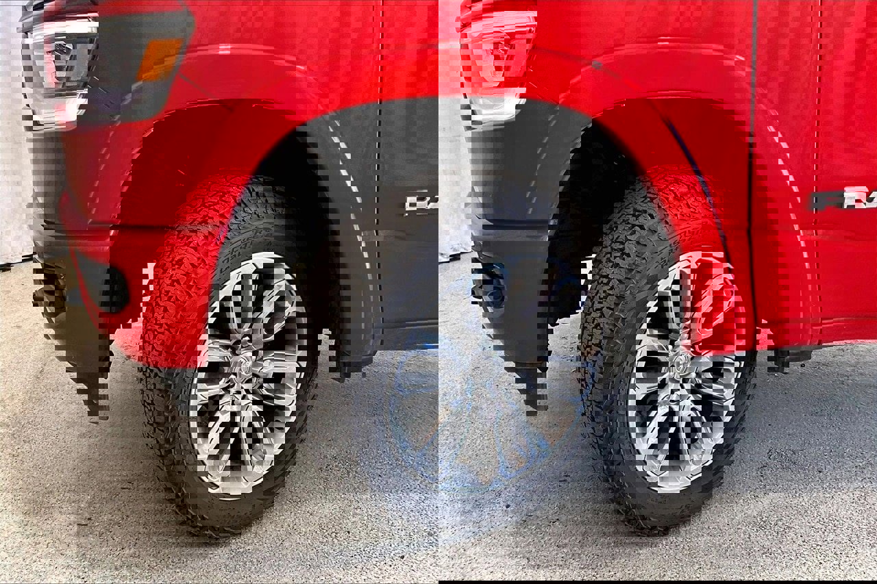 Used 2019 RAM 1500 Laramie w/ Sport Appearance Package image 20