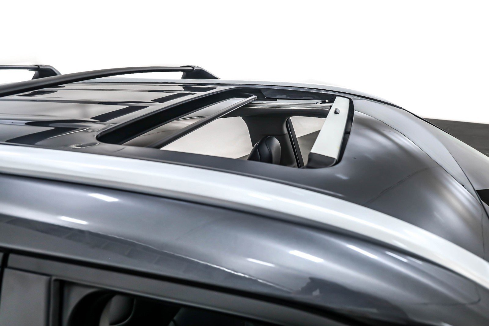 Used 2024 Toyota Highlander XLE image 22