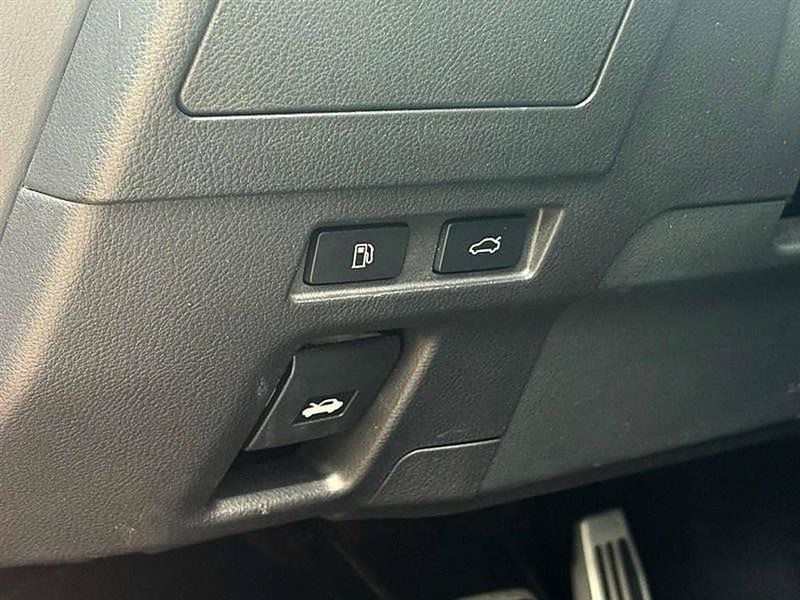 Used 2019 Lexus ES 350 F Sport w/ Accessory Package 2 FWD image 18