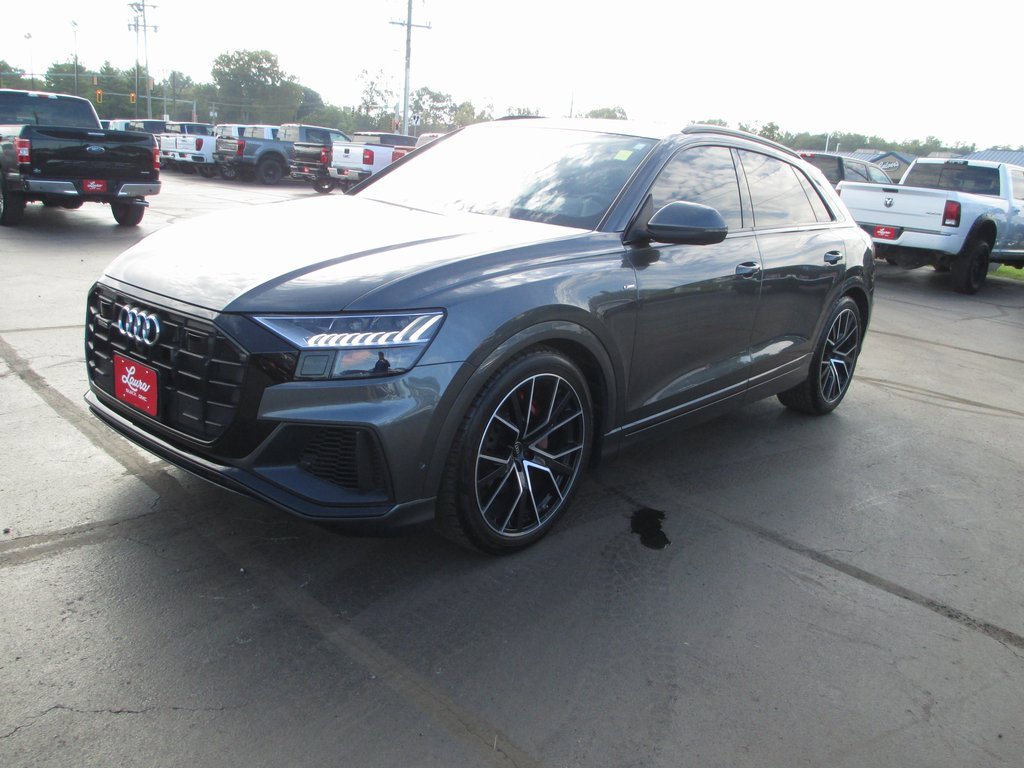 Used 2022 Audi Q8 Prestige image 9