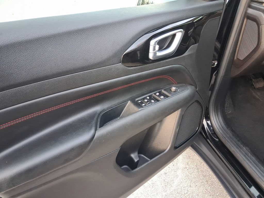 Used 2024 Jeep Compass Trailhawk AWD/4WD image 18
