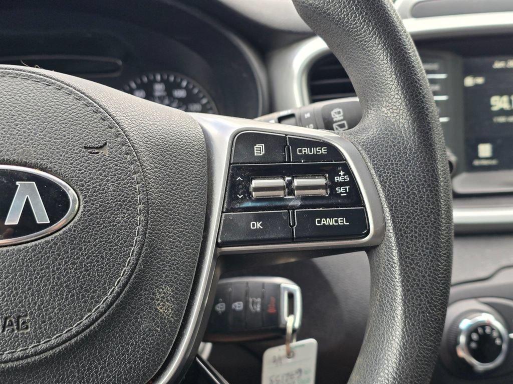 Used 2020 Kia Sorento FWD V6 image 11