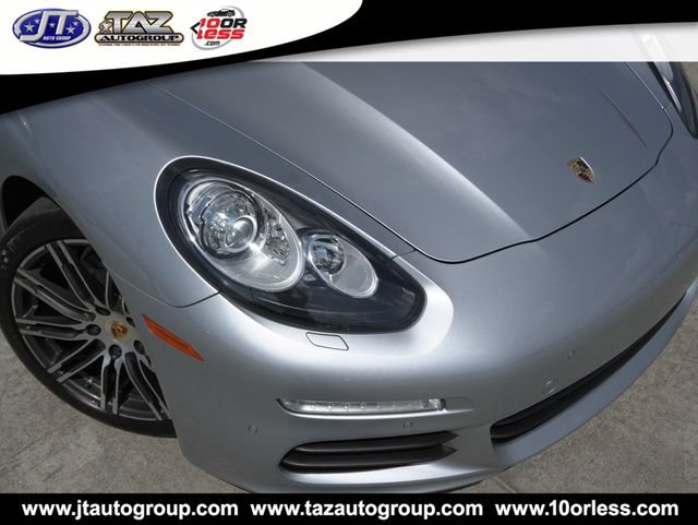 Used 2016 Porsche Panamera RWD image 5