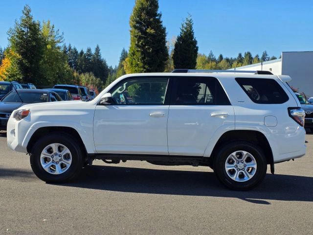 Used 2022 Toyota 4Runner SR5 image 4
