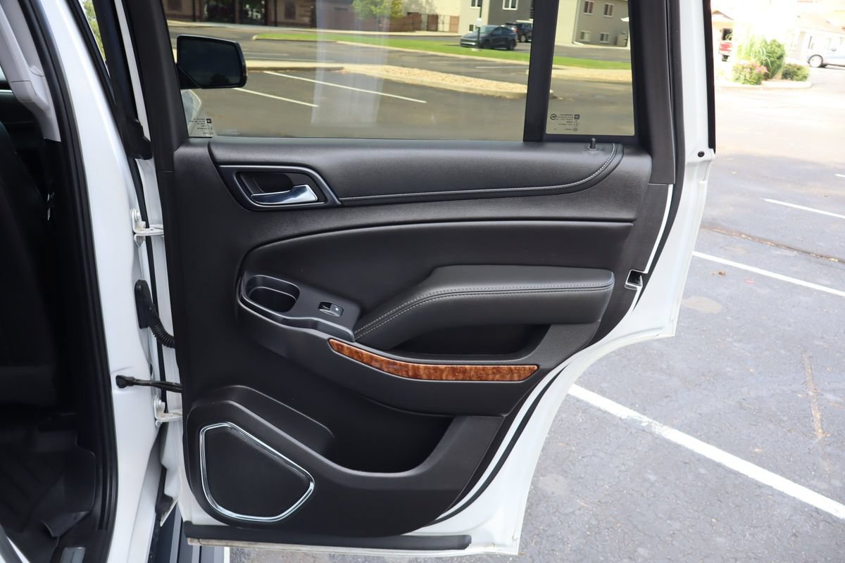 Used 2017 Chevrolet Tahoe Premier AWD/4WD image 27