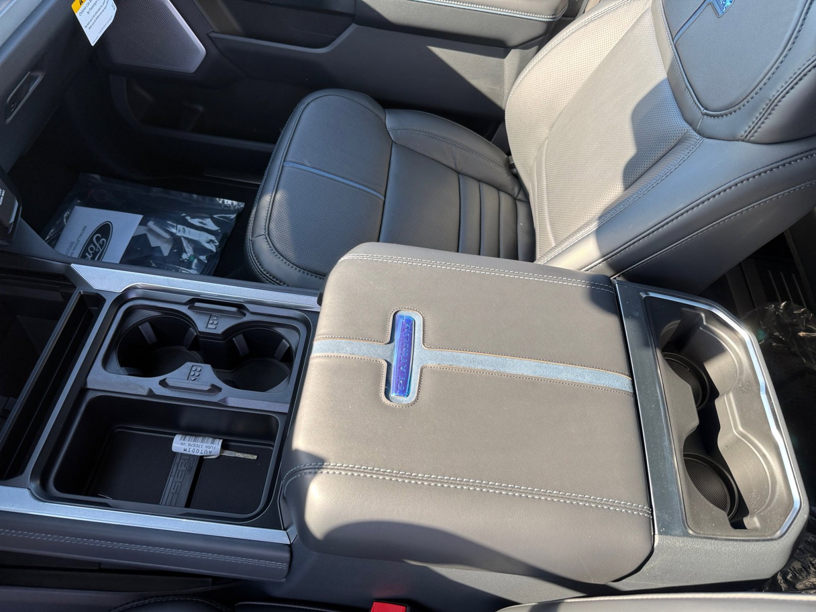 New 2026 Ford F250 Platinum image 14