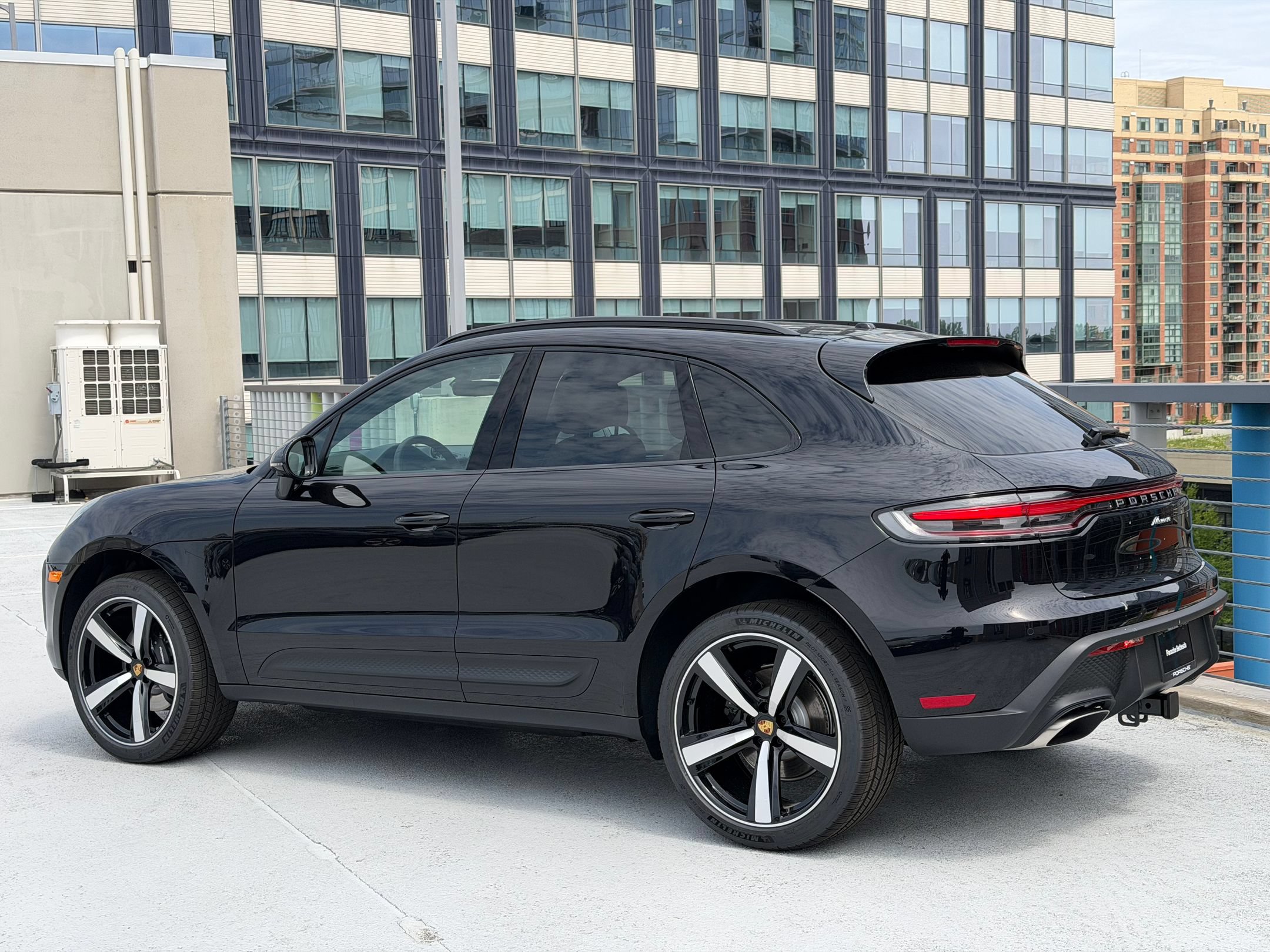 New 2026 Porsche Macan AWD/4WD image 3