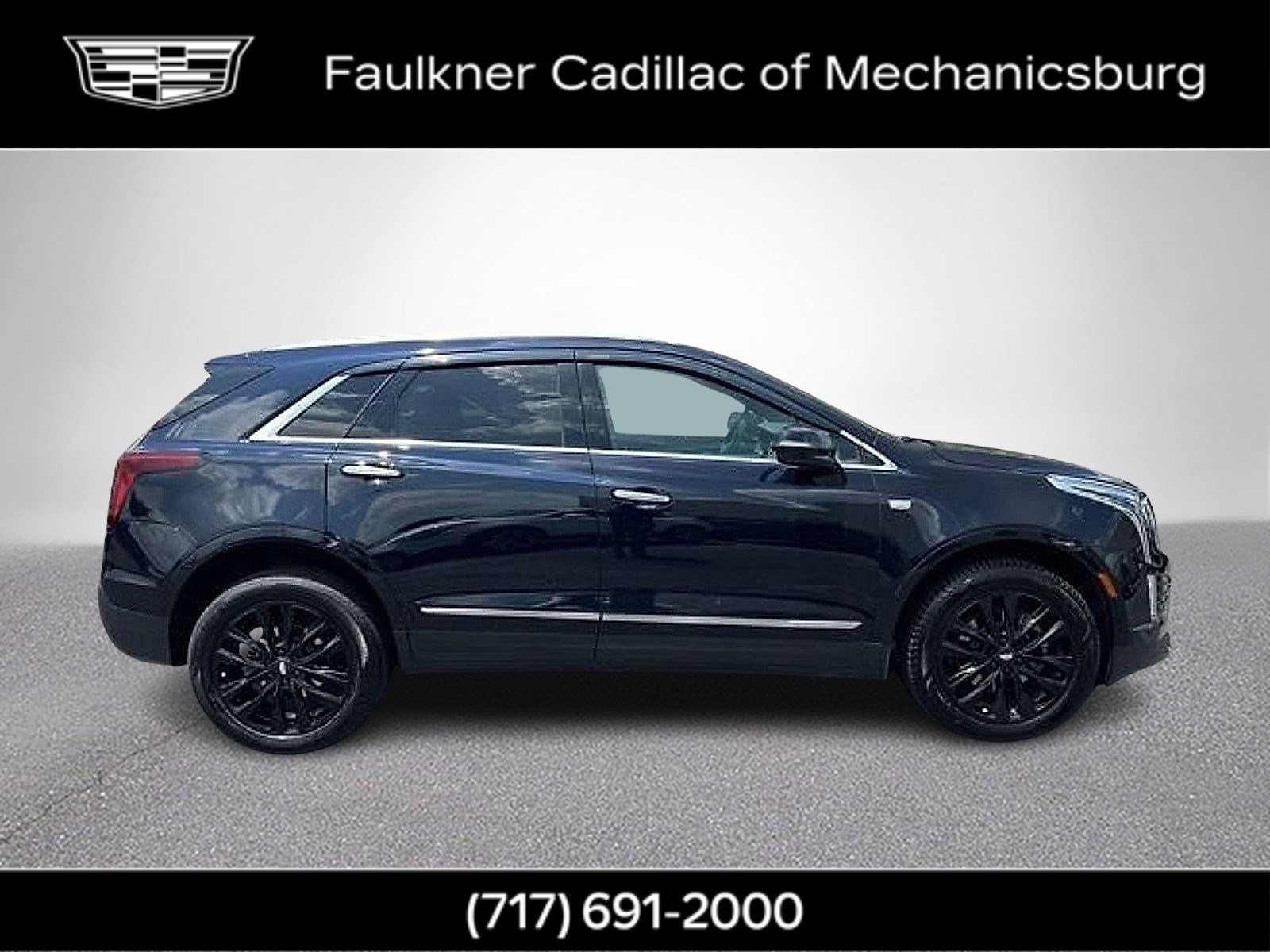 Used 2022 Cadillac XT5 Luxury w/ LPO, Floor Liner Package AWD/4WD image 4