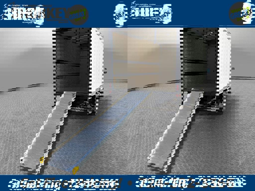 New 2026 Ford E-450 and Econoline 450 Super Duty w/ Driver's Safety Package RWD image 25