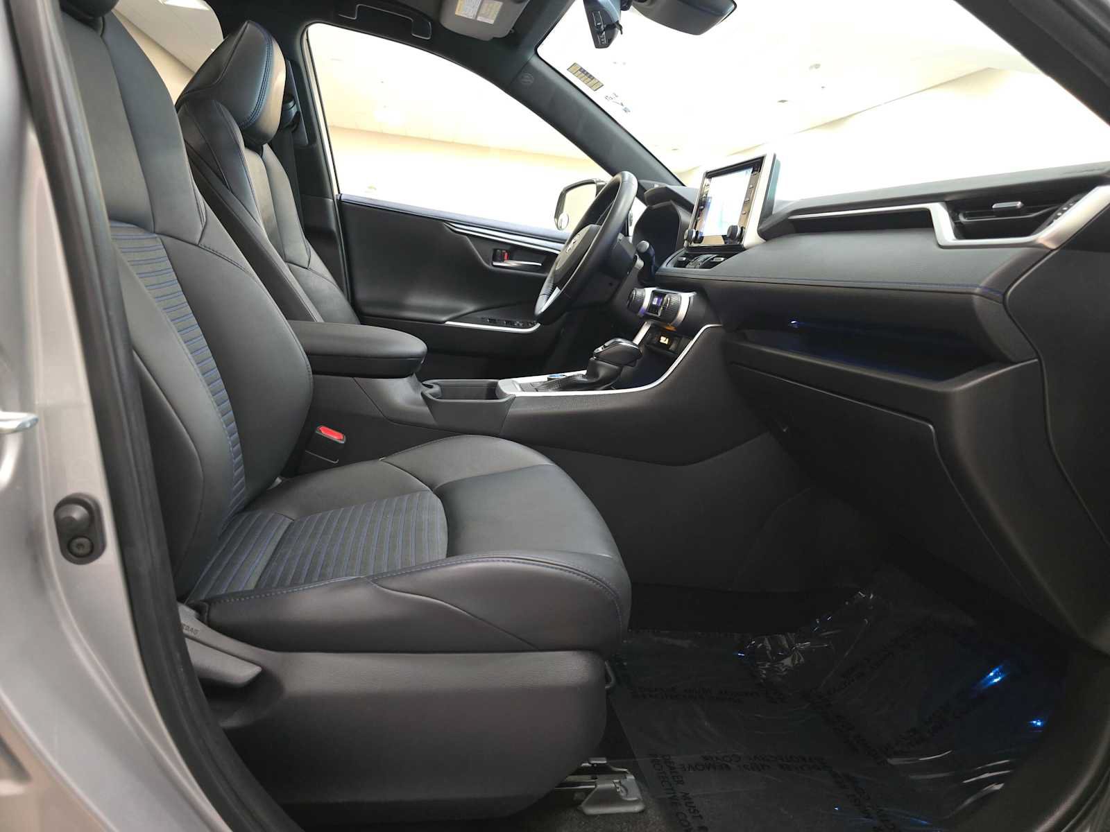 Certified 2021 Toyota RAV4 XSE AWD/4WD image 28
