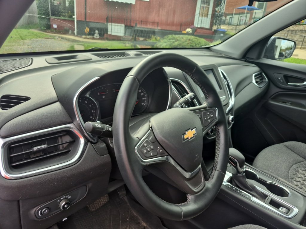 Used 2024 Chevrolet Equinox LT AWD/4WD image 10