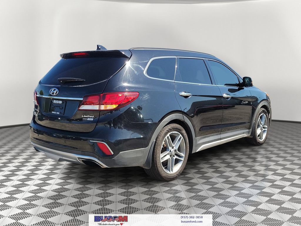 Used 2017 Hyundai Santa Fe Limited AWD/4WD image 4