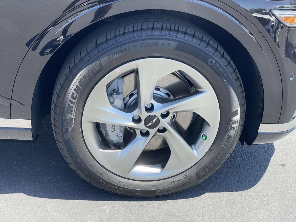 New 2026 Genesis GV70 2.5T Advanced AWD/4WD image 22