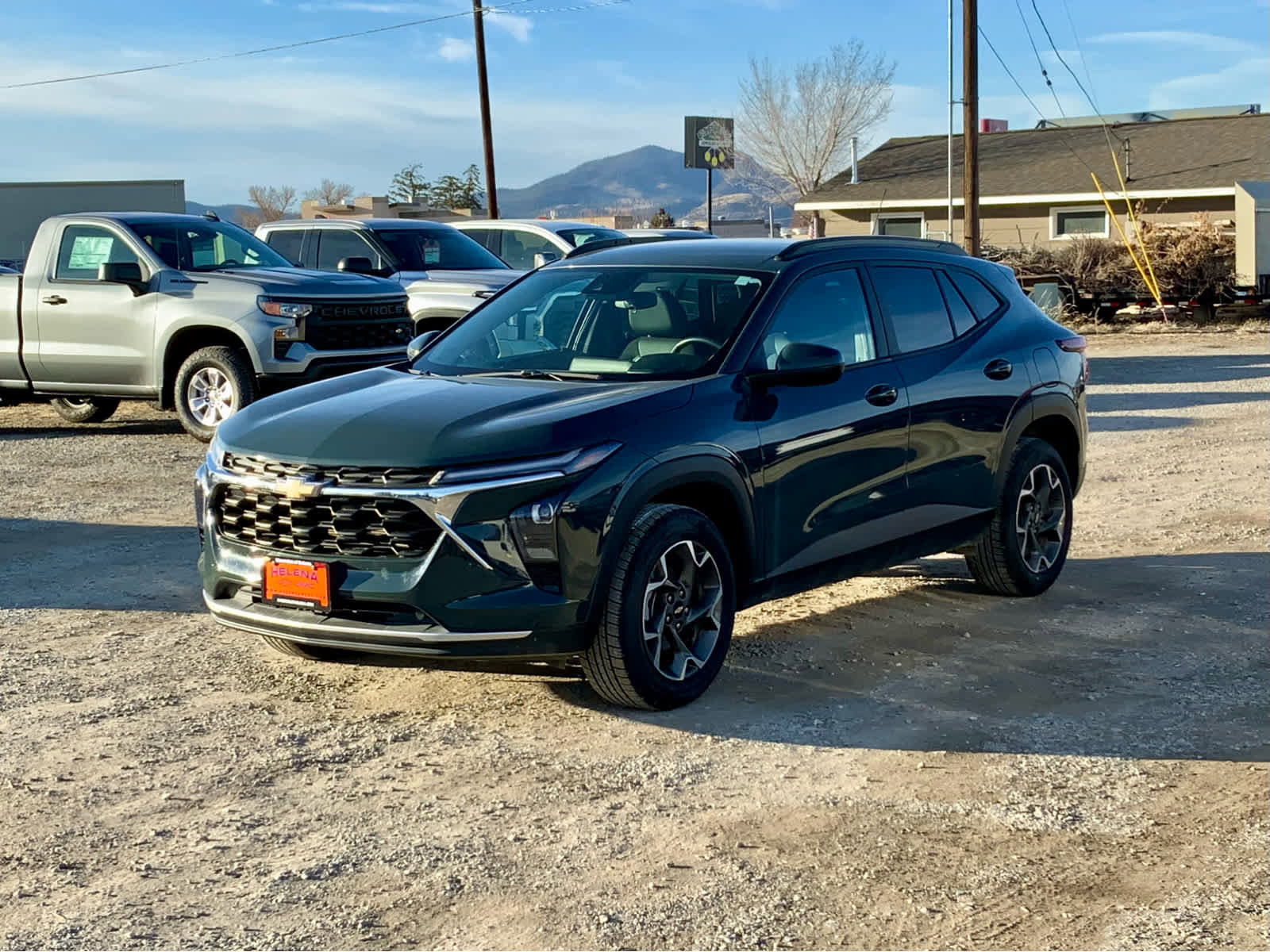 Certified 2025 Chevrolet Trax LT w/ Driver Confidence Package