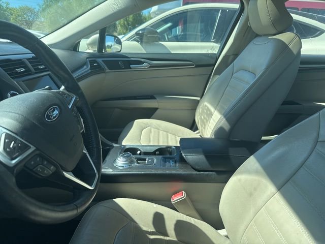 Used 2018 Ford Fusion Energi SE image 6