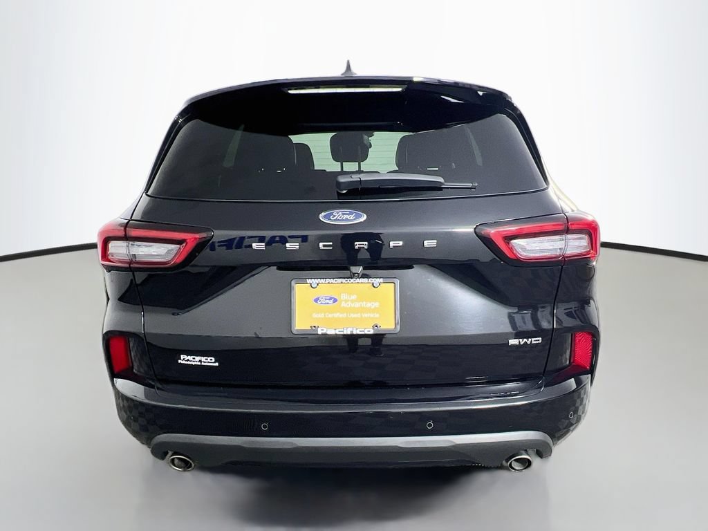 Used 2023 Ford Escape ST-Line w/ Tech Pack #1 AWD/4WD image 7