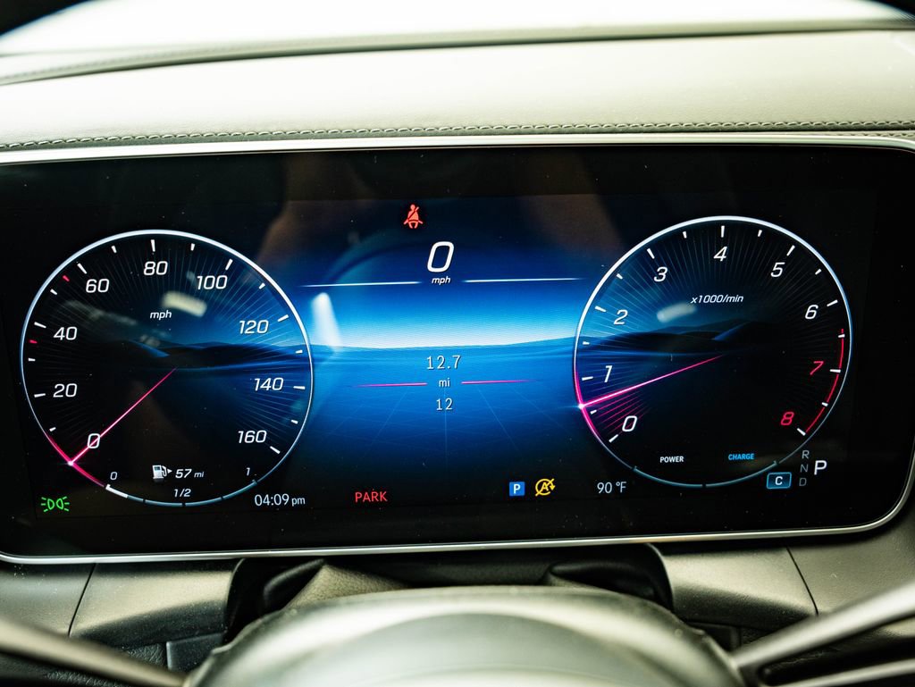 New 2026 Mercedes-Benz GLC 300 4MATIC image 32
