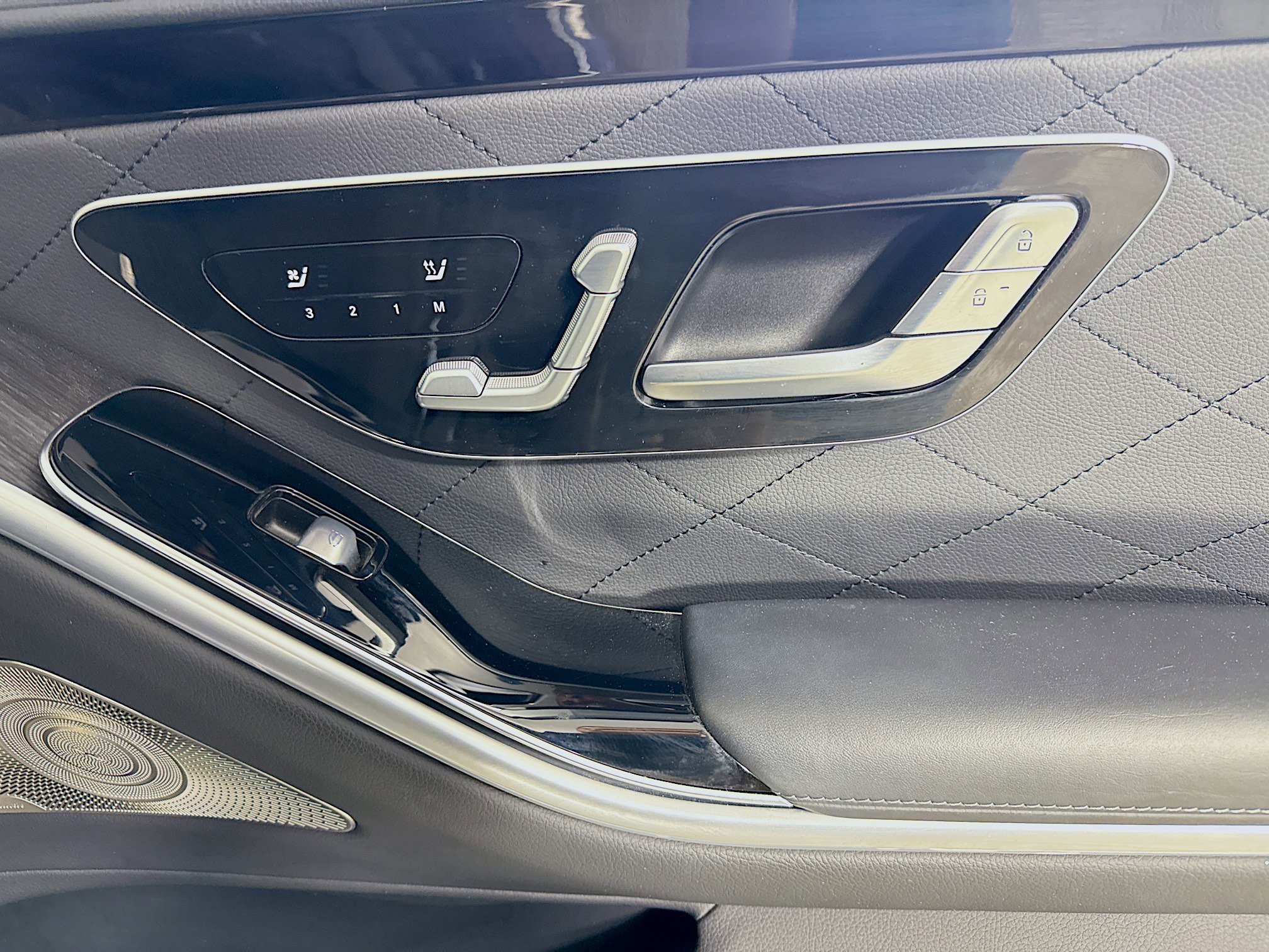 Used 2022 Mercedes-Benz S 580 4MATIC Sedan image 31