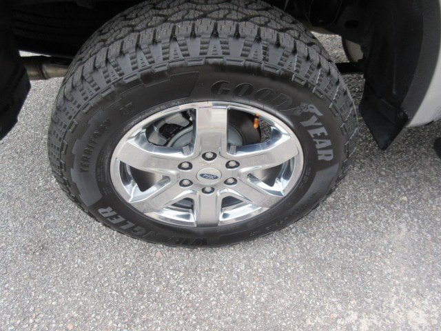 Used 2024 Ford Ranger XLT w/ Technology Package RWD image 12