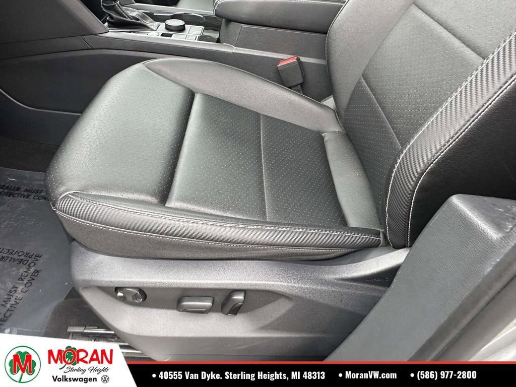 Used 2023 Volkswagen Atlas Cross Sport SE w/ Panoramic Sunroof Package AWD/4WD image 22