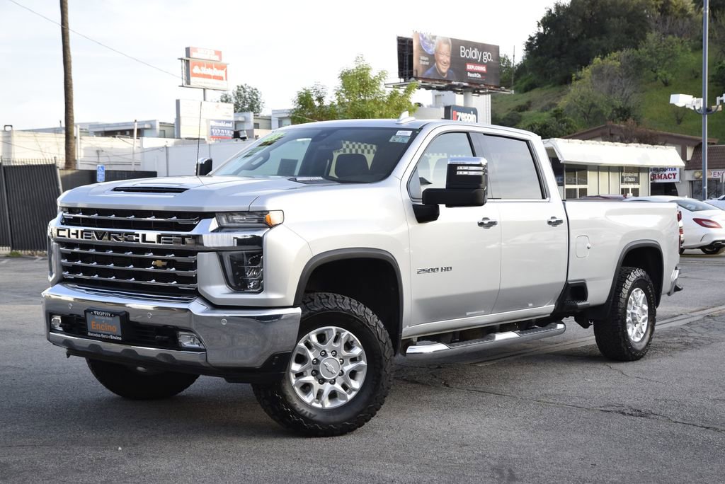 Used 2020 Chevrolet Silverado 2500 LTZ w/ LTZ Convenience Package image 2