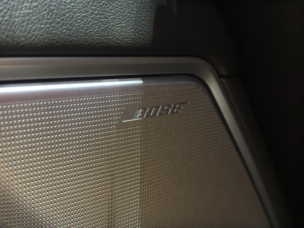 Used 2025 Chevrolet Silverado 1500 High Country w/ High Country Premium Package AWD/4WD image 38
