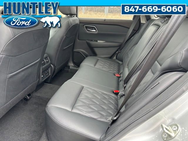 Used 2023 Nissan Rogue Platinum w/ Platinum Premium Package image 13