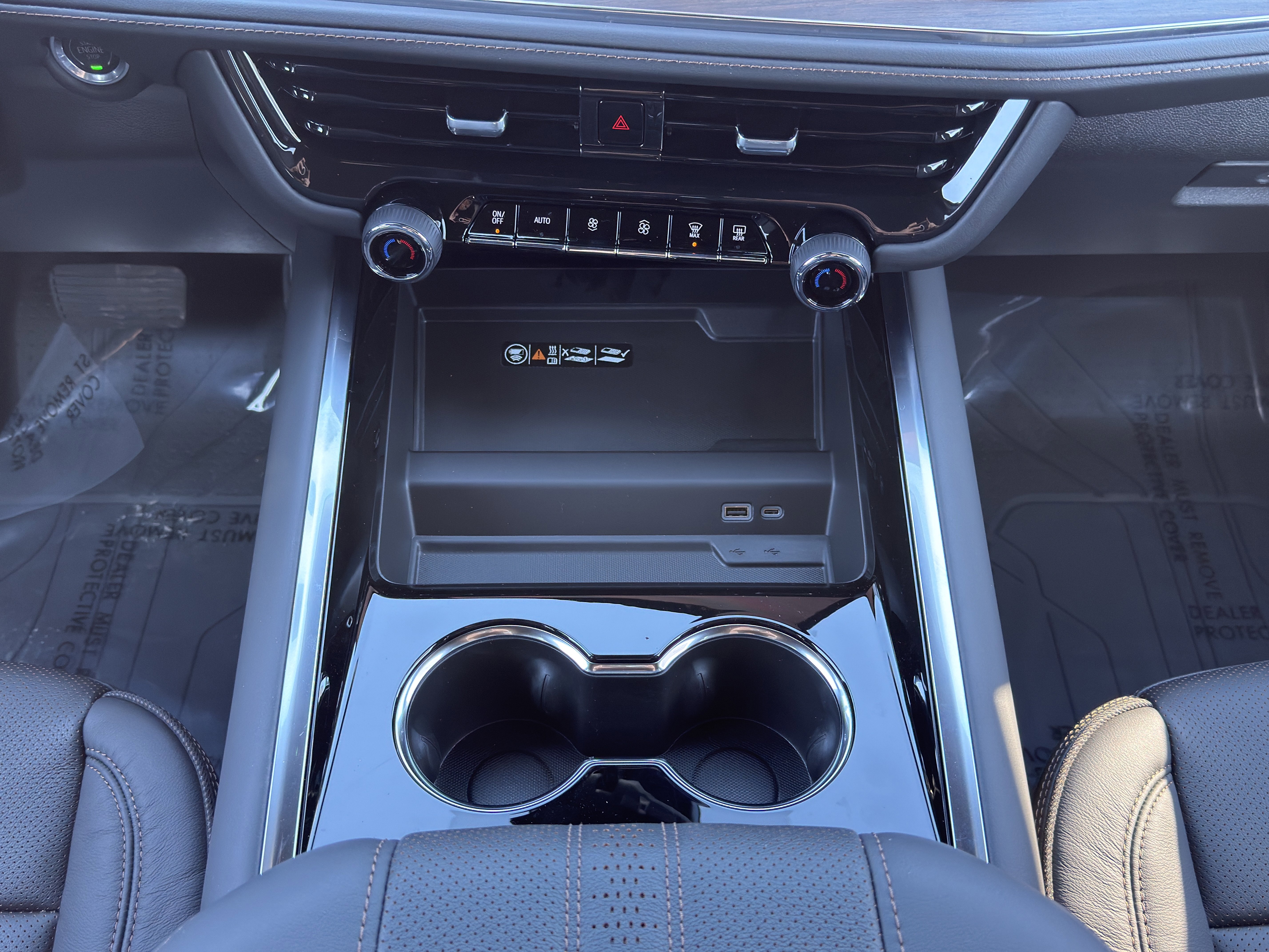 New 2026 Chevrolet Suburban High Country image 38