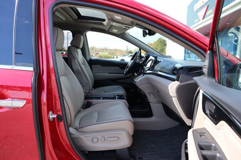Used 2022 Honda Odyssey Elite image 22
