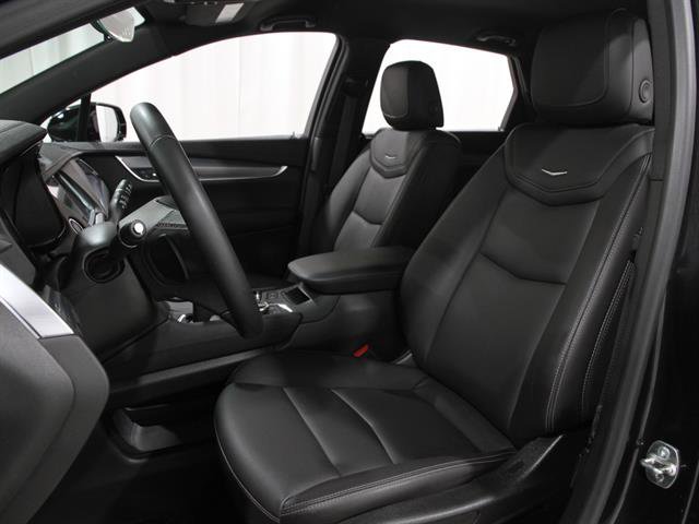 Certified 2024 Cadillac XT5 Luxury image 5