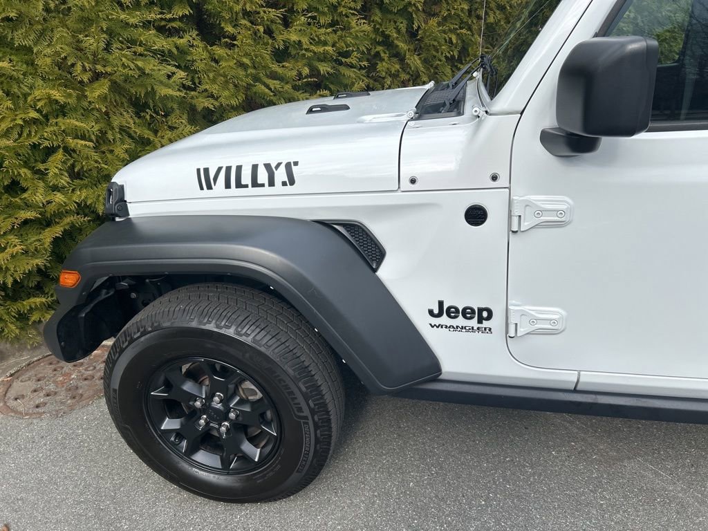 Used 2022 Jeep Wrangler Unlimited Sport image 34