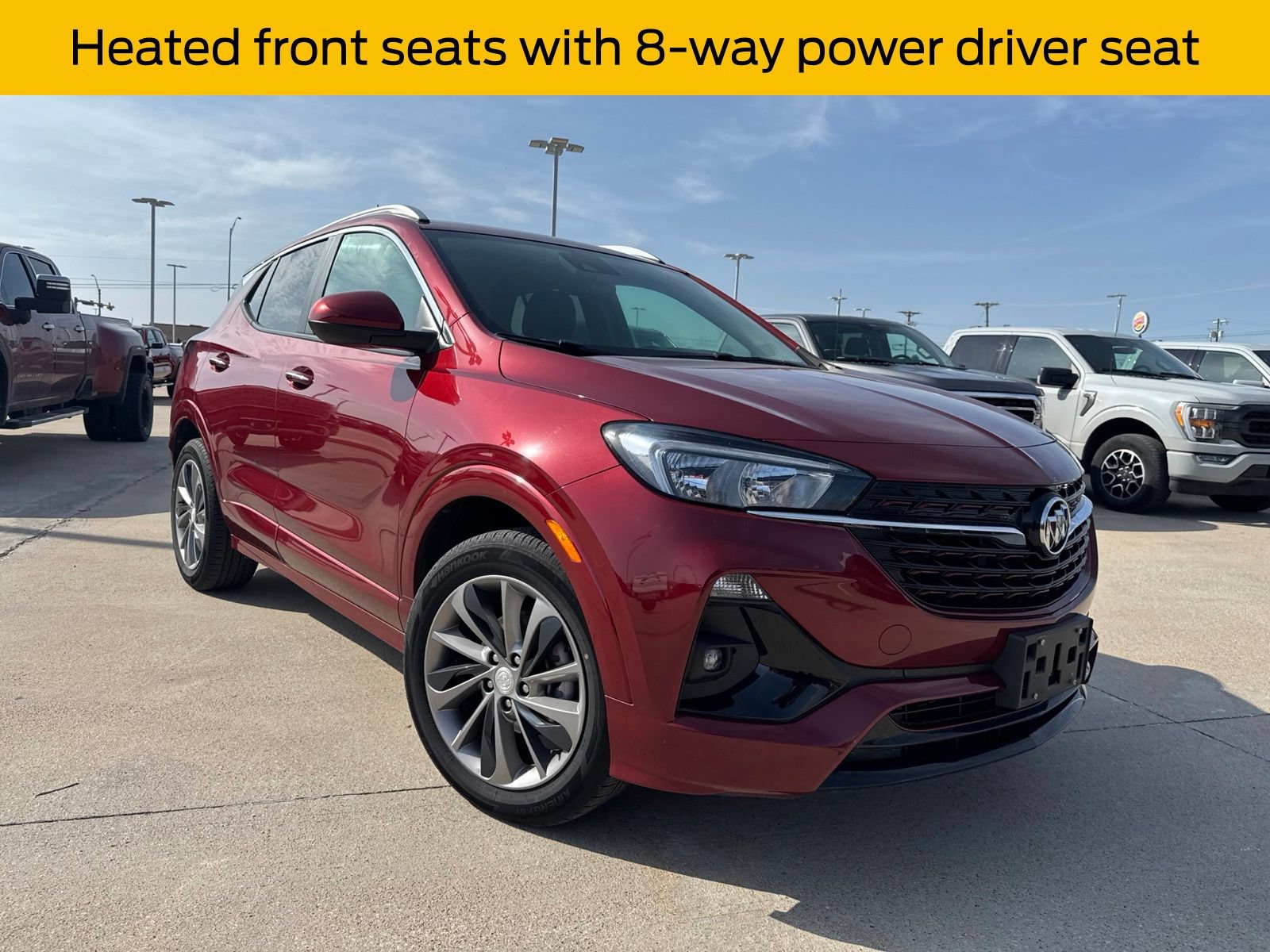 Used 2022 Buick Encore GX Select w/ Sport Touring Package FWD image 1