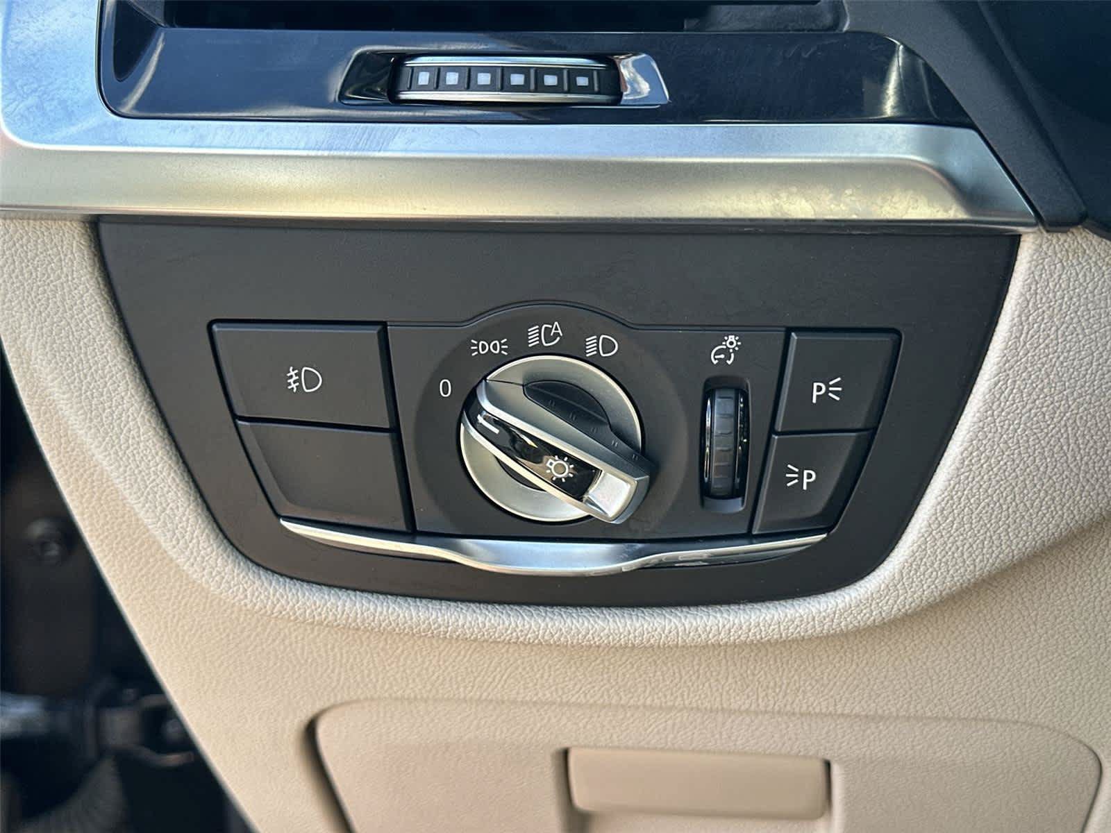 Used 2020 BMW X3 sDrive30i w/ Convenience Package RWD image 41