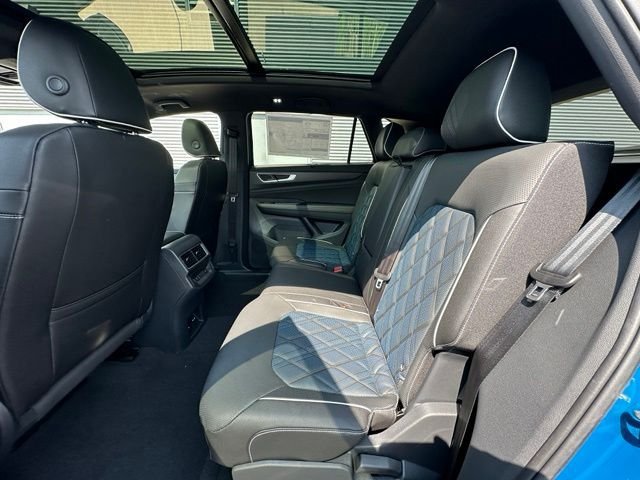 New 2026 Volkswagen Atlas Cross Sport SEL Premium R-Line AWD/4WD image 26