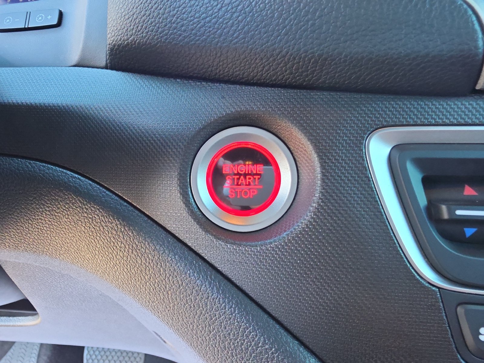 Used 2022 Honda Passport TrailSport image 25