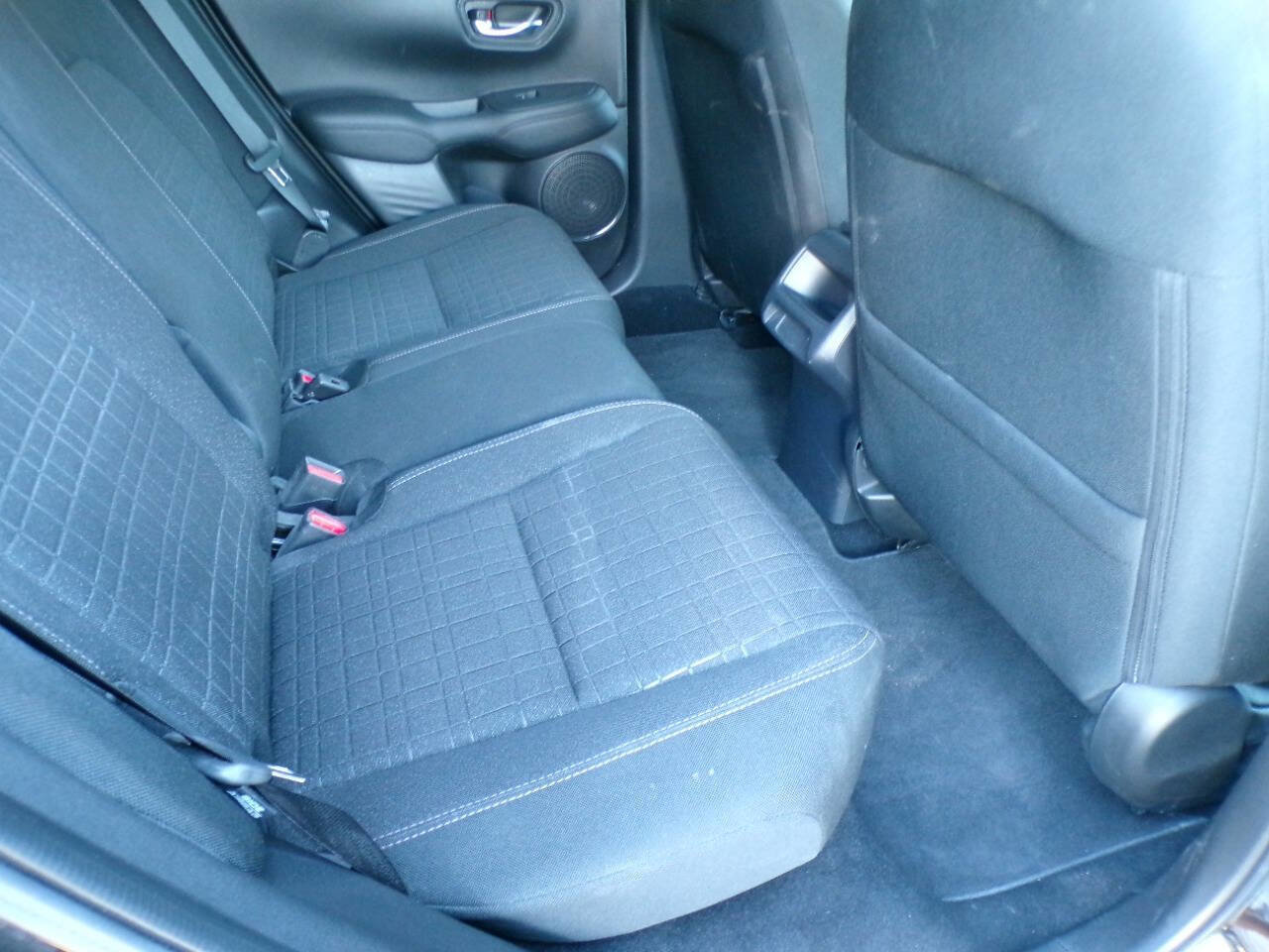 Used 2024 Honda HR-V LX image 9