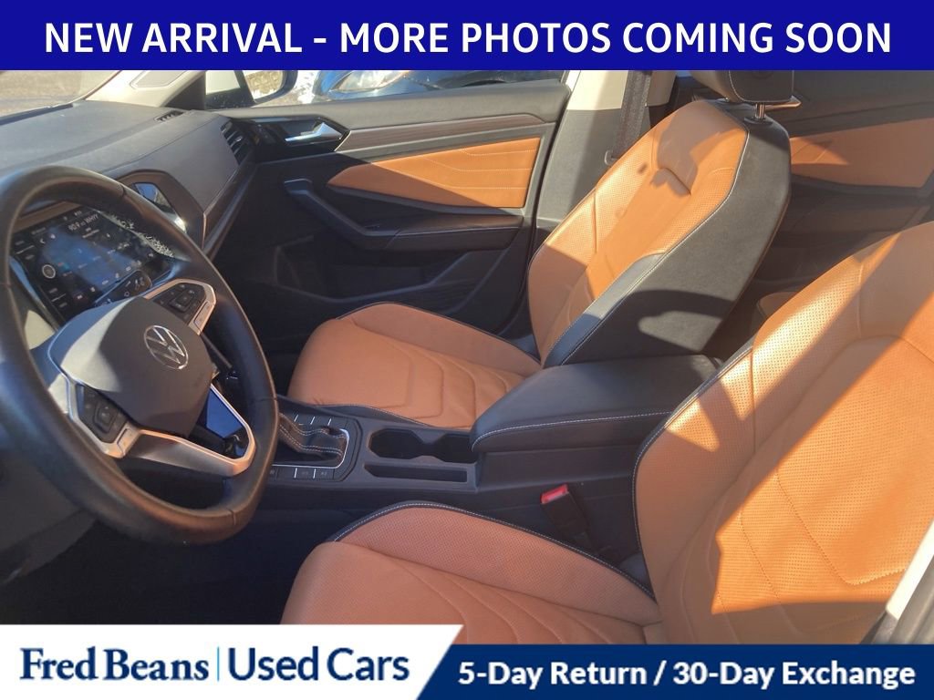 Used 2024 Volkswagen Jetta SEL image 9